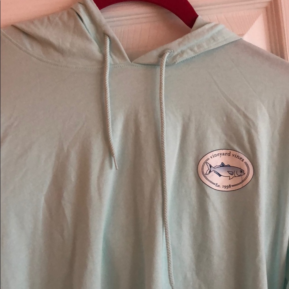Long sleeve Vineyard vines shirt